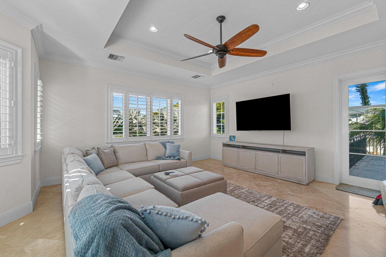 6103 N Ocean, Ocean Ridge FL 33435