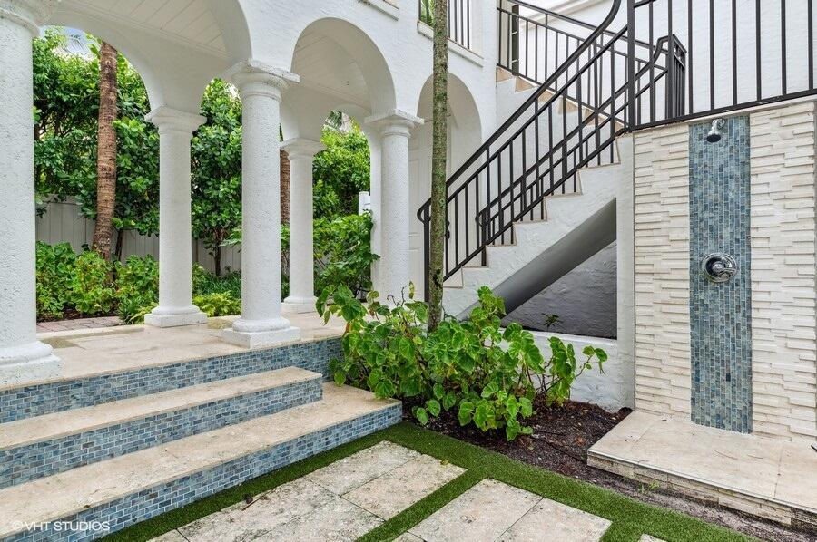 6103 N Ocean, Ocean Ridge FL 33435