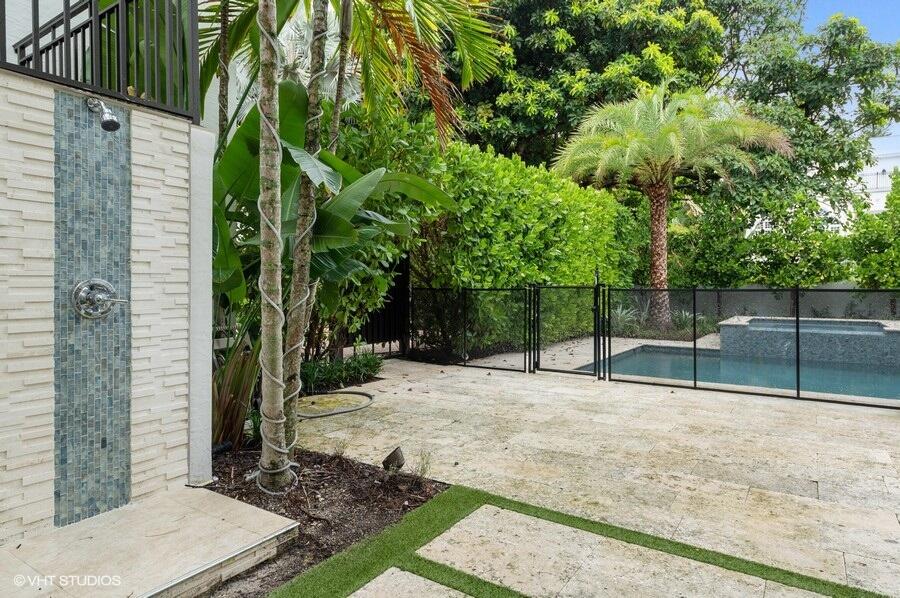 6103 N Ocean, Ocean Ridge FL 33435