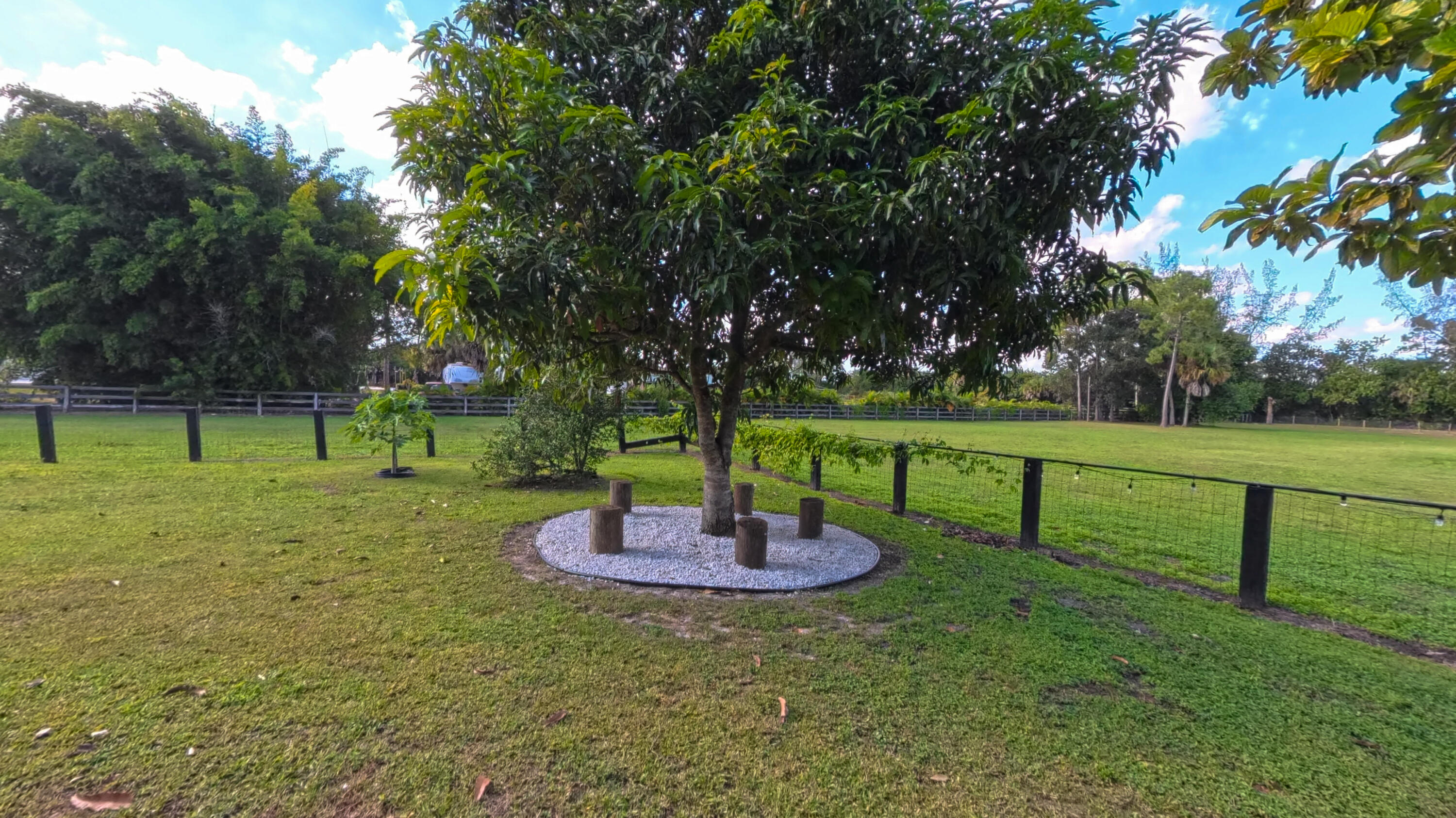 14225 43rd, Loxahatchee FL 33470