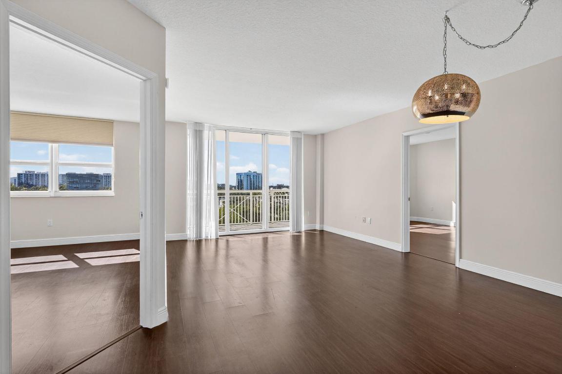 19501 W Country Club #605, Aventura FL 33180
