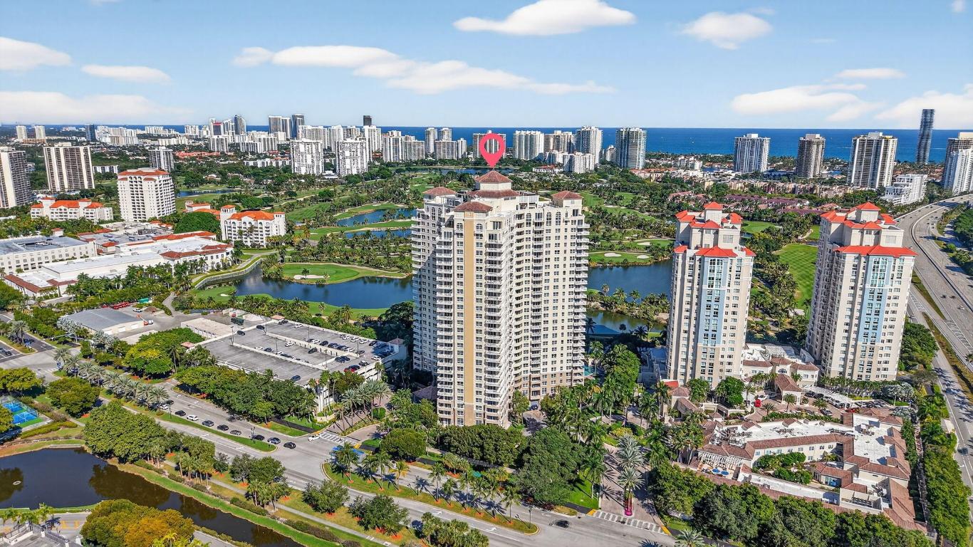 19501 W Country Club #605, Aventura FL 33180