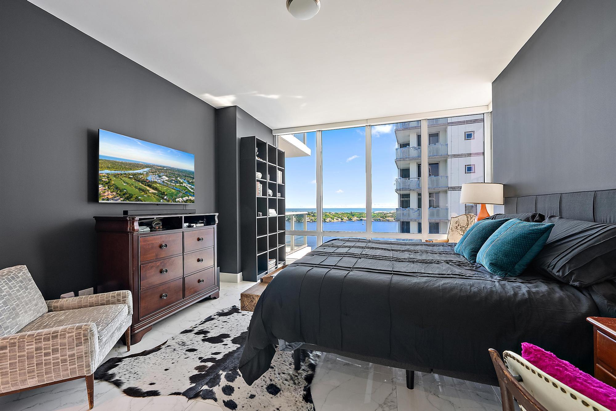 1 Water Club #1604, North Palm Beach FL 33408