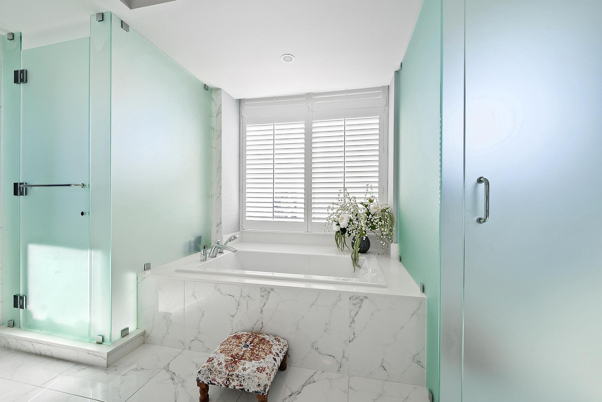 1 Water Club #1604, North Palm Beach FL 33408