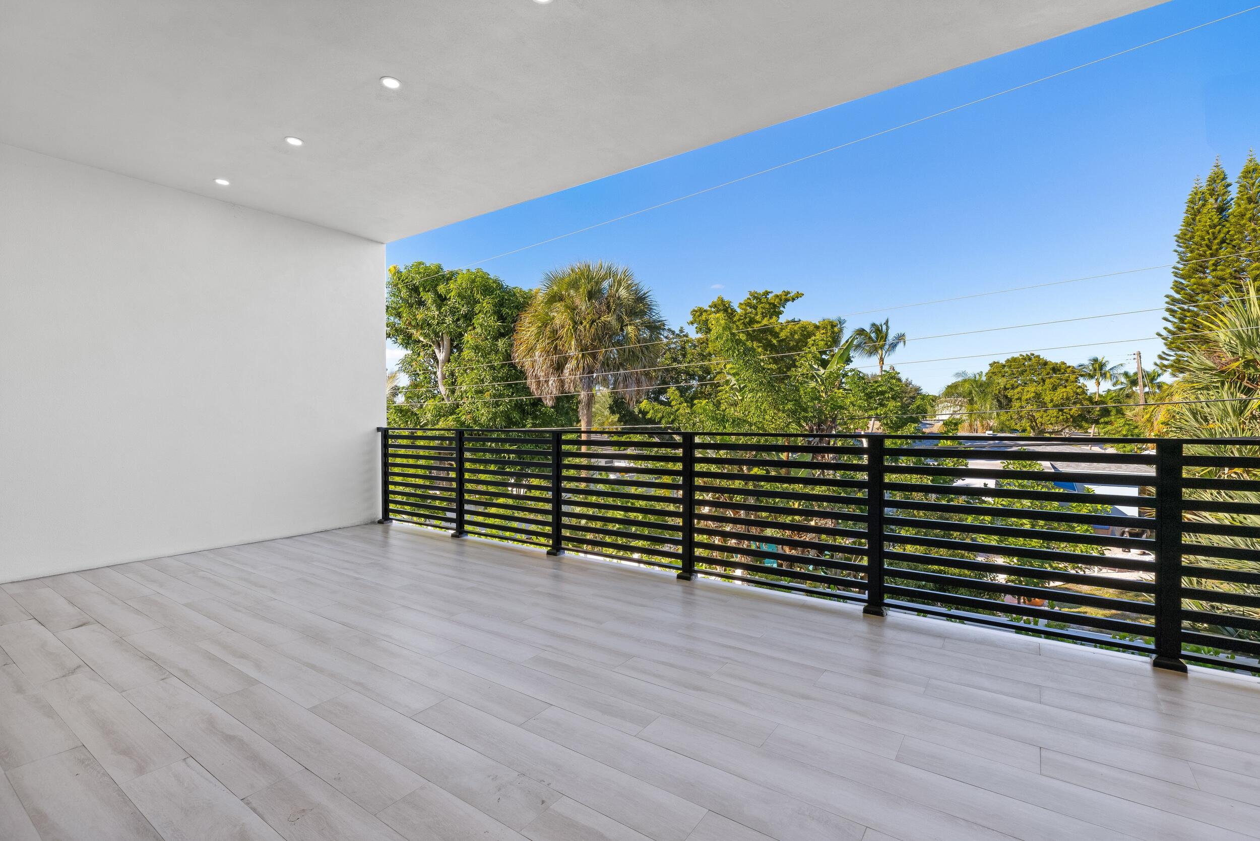 957 SW 12th, Boca Raton FL 33486
