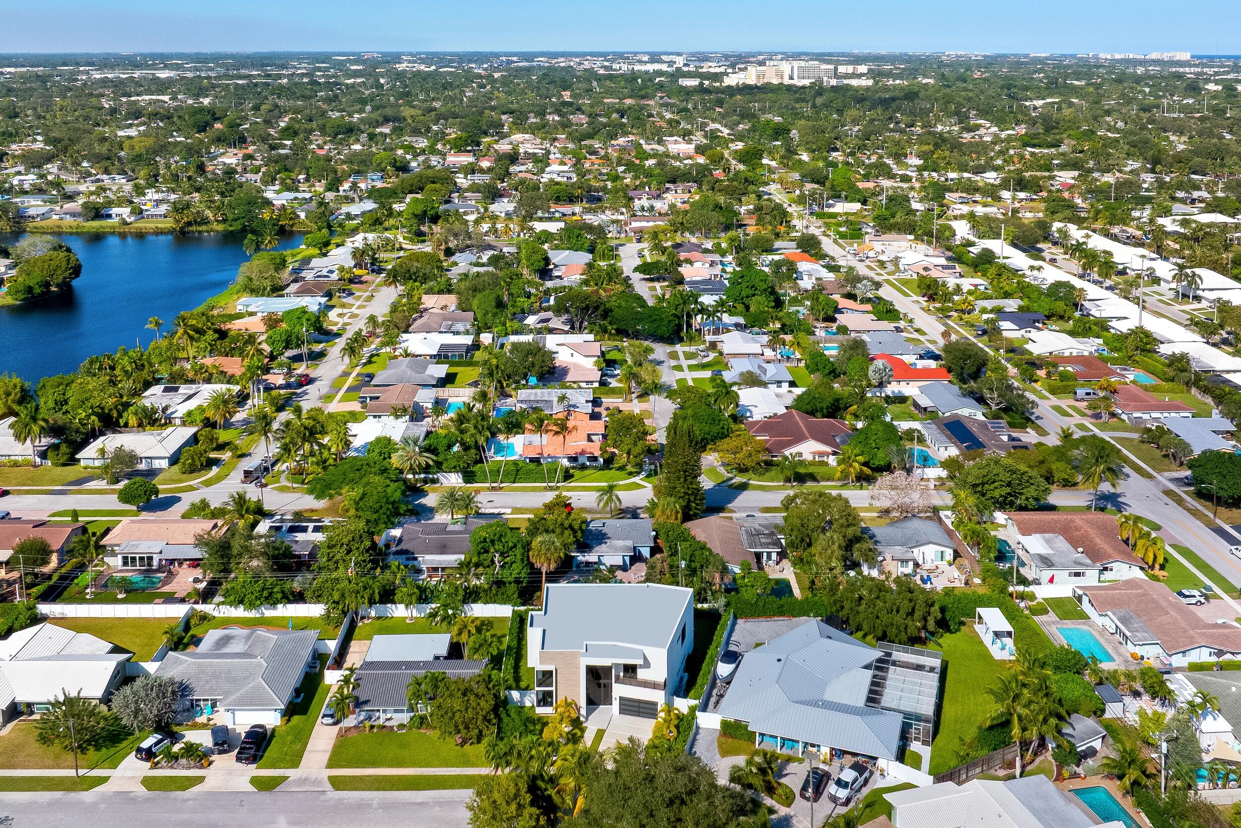 957 SW 12th, Boca Raton FL 33486