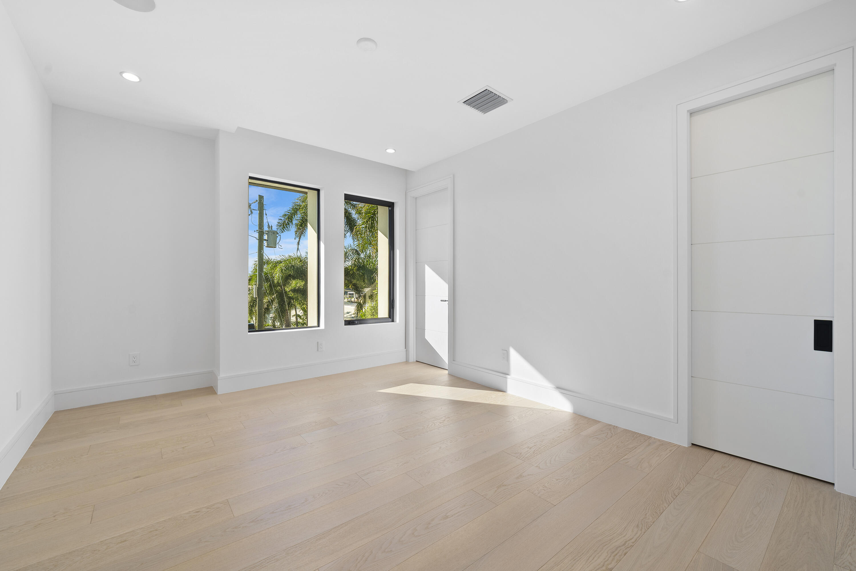 2880 NE 9th, Pompano Beach FL 33062