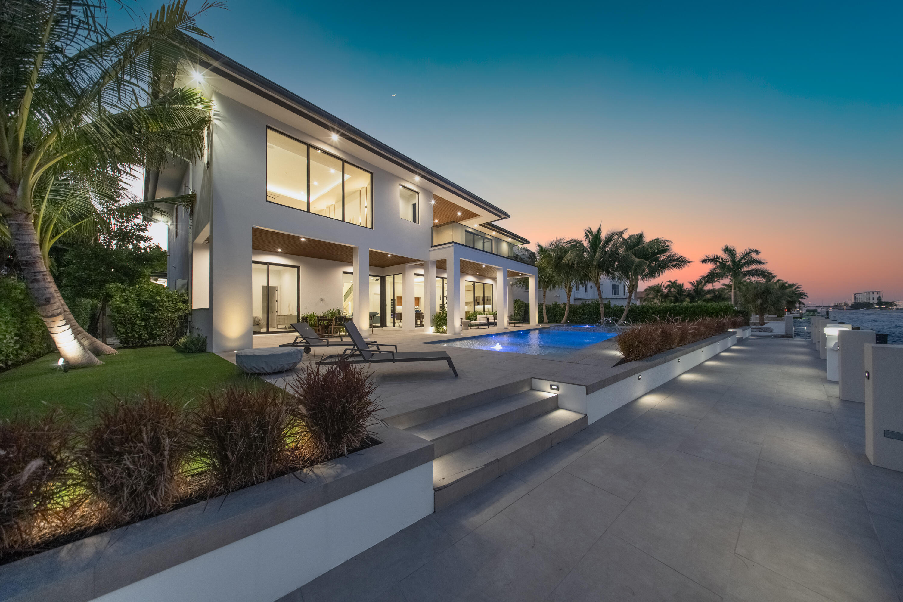 2880 NE 9th, Pompano Beach FL 33062