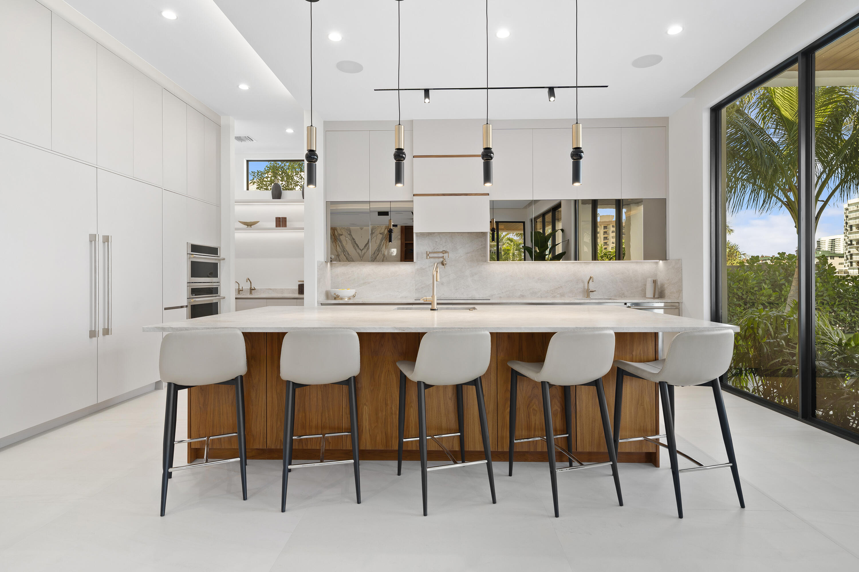 2880 NE 9th, Pompano Beach FL 33062
