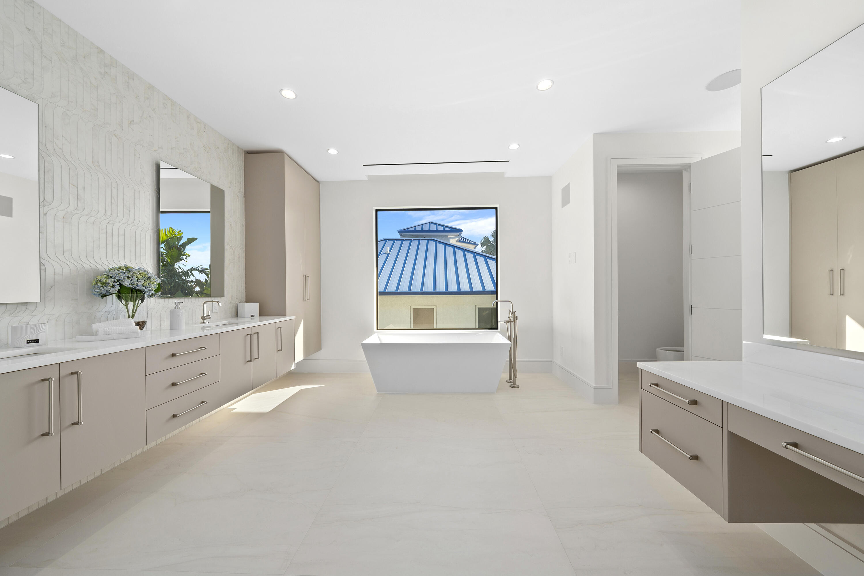 2880 NE 9th, Pompano Beach FL 33062