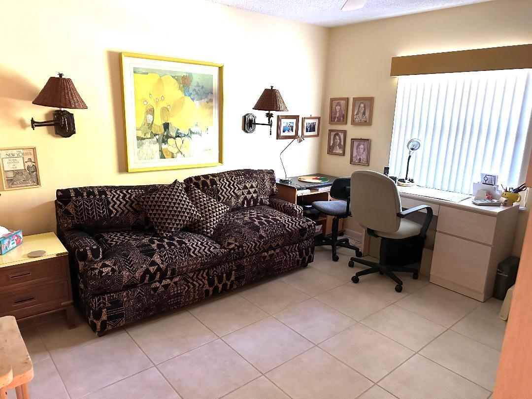 8305 Casa Del Lago #E, Boca Raton FL 33433