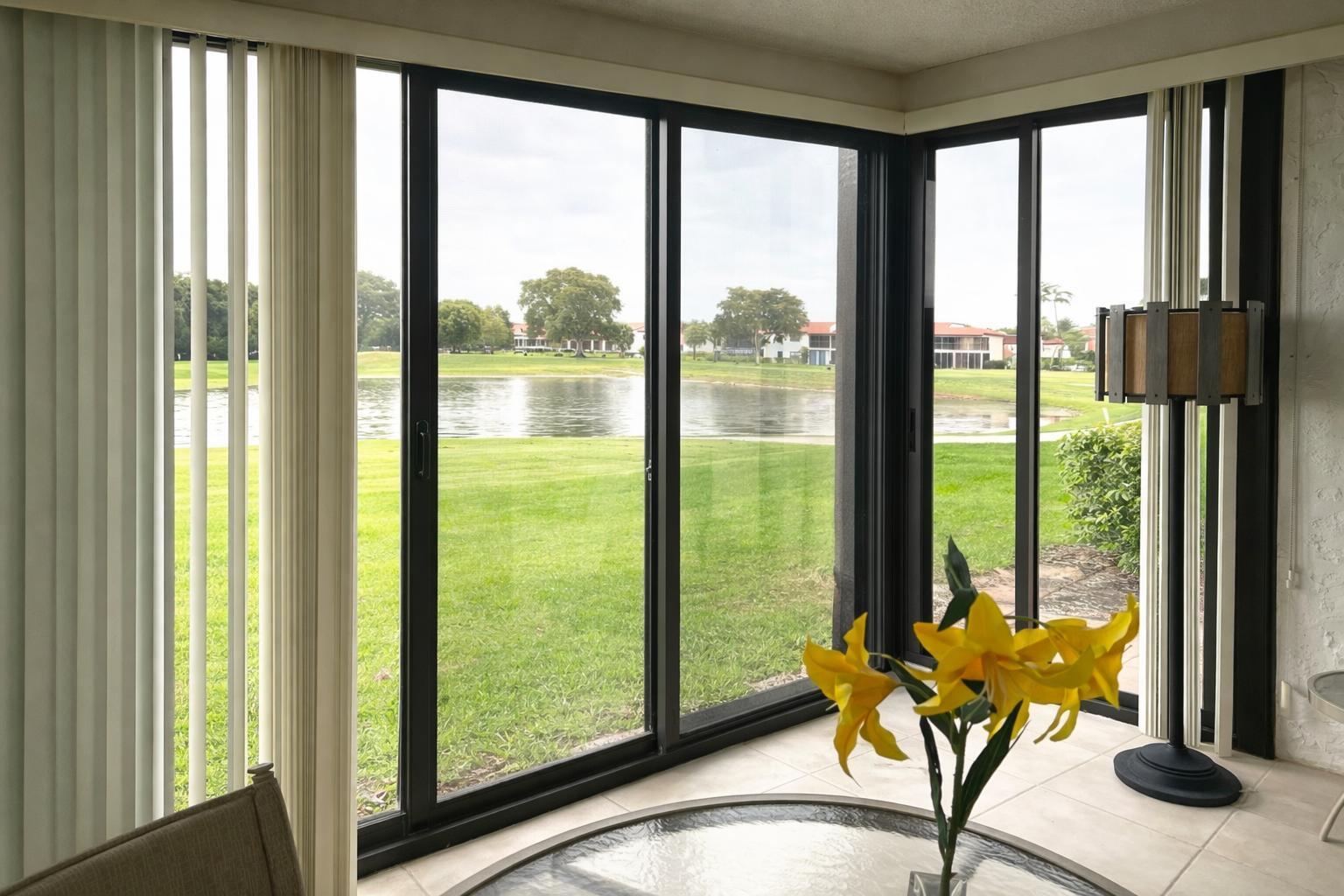 8305 Casa Del Lago #E, Boca Raton FL 33433