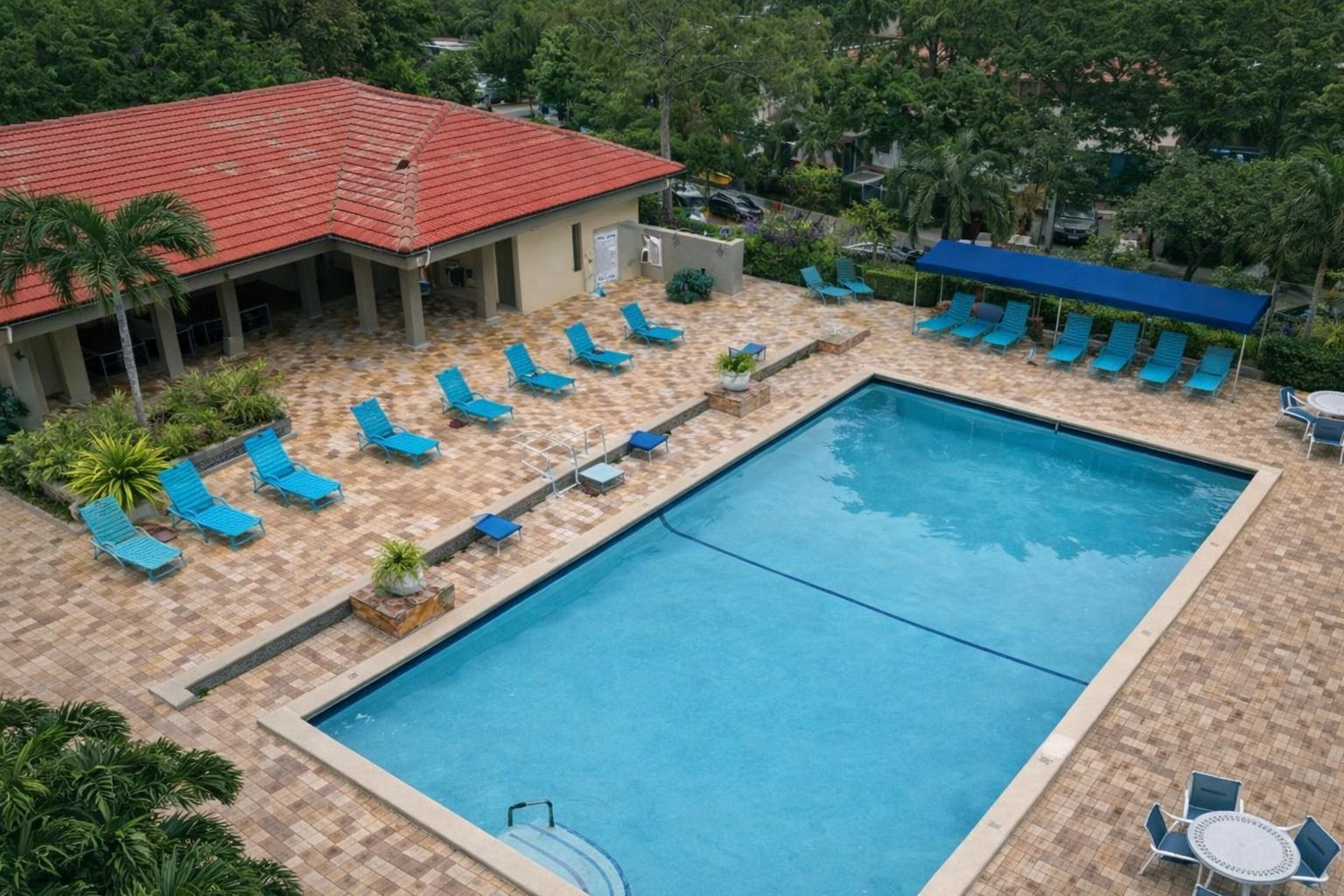 8305 Casa Del Lago #E, Boca Raton FL 33433