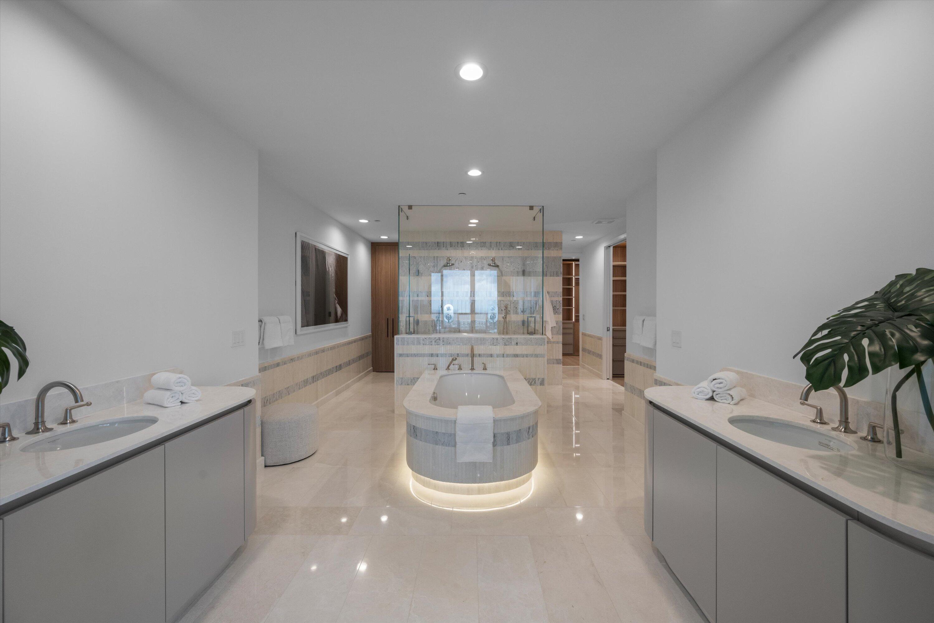 1333 S Flagler #2201, West Palm Beach FL 33401