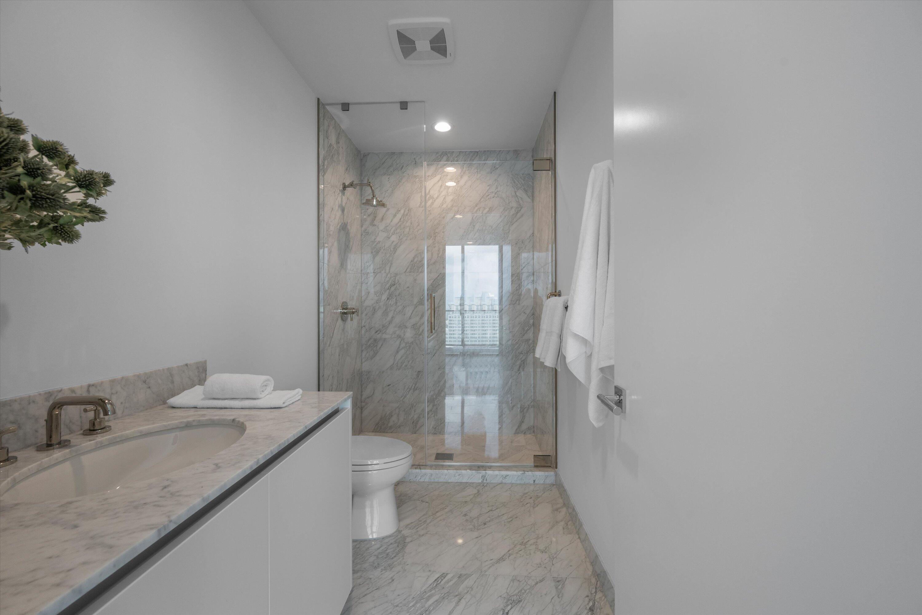 1333 S Flagler #2201, West Palm Beach FL 33401