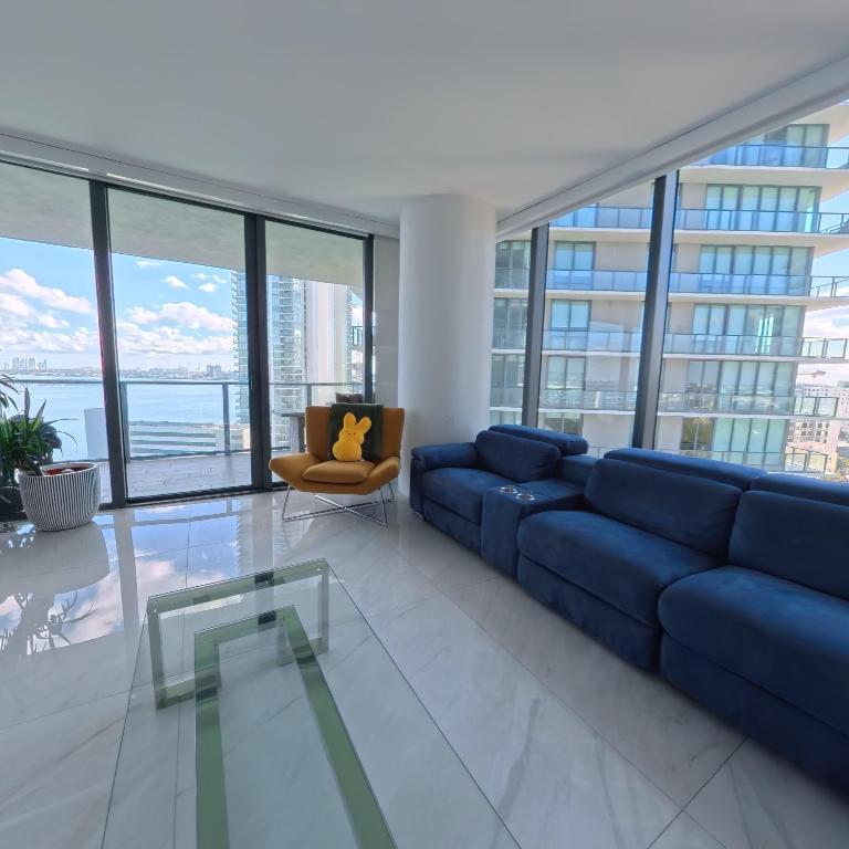 650 NE 32nd #1601, Miami FL 33137