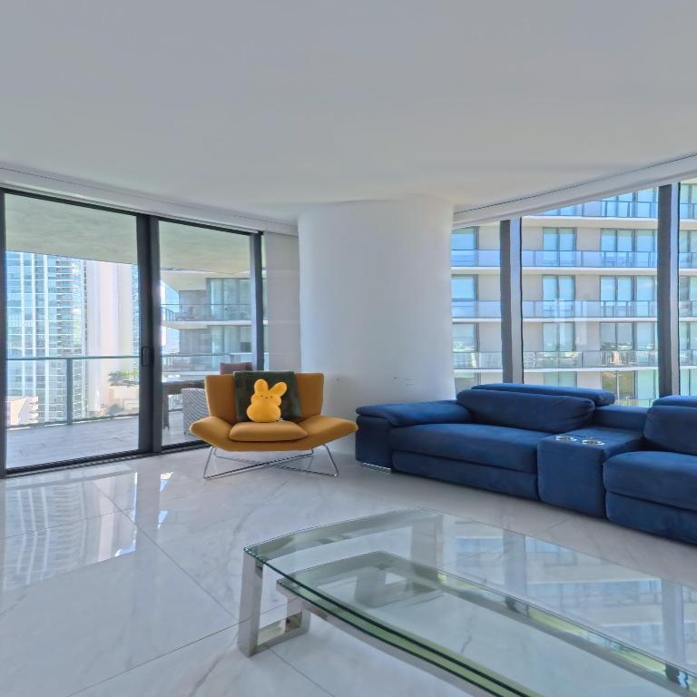 650 NE 32nd #1601, Miami FL 33137