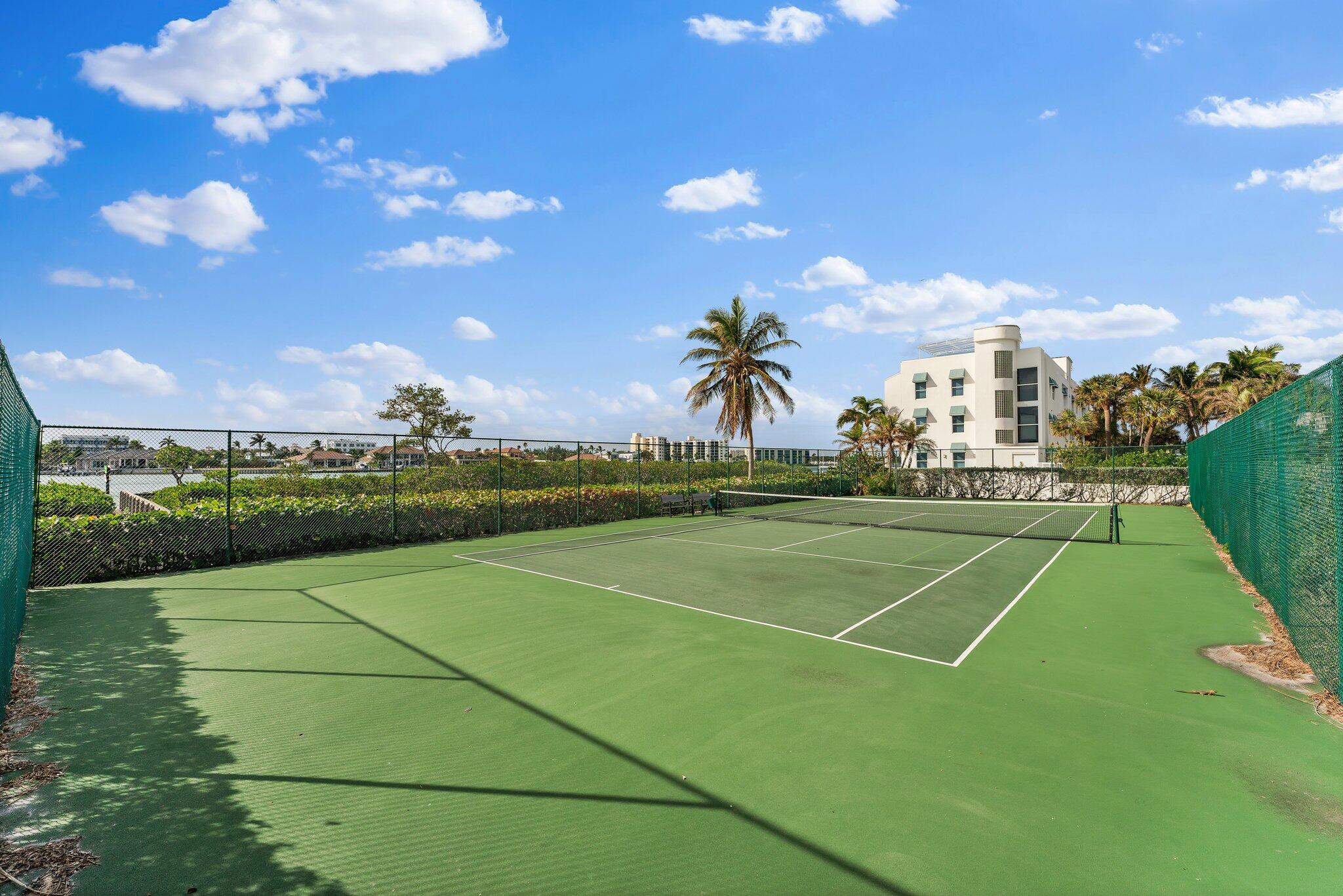19670 Beach #B303, Jupiter FL 33469