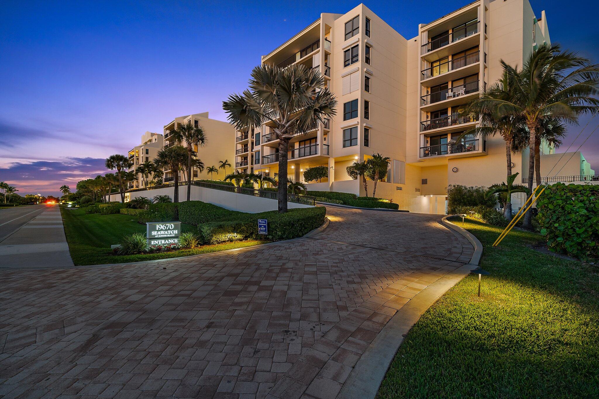 19670 Beach #B303, Jupiter FL 33469