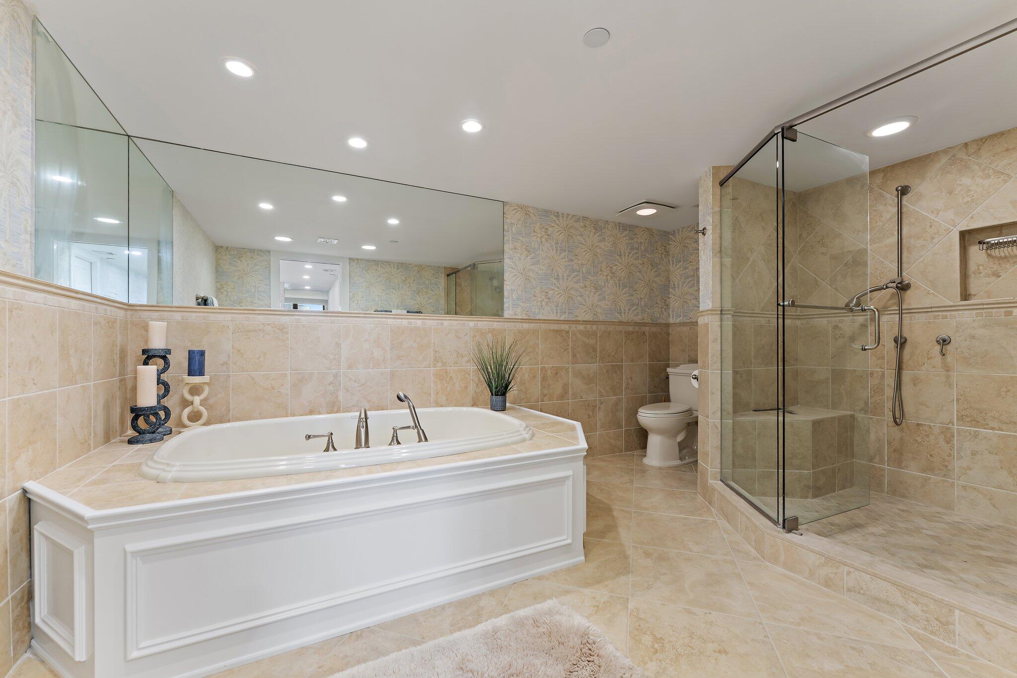 19670 Beach #B303, Jupiter FL 33469