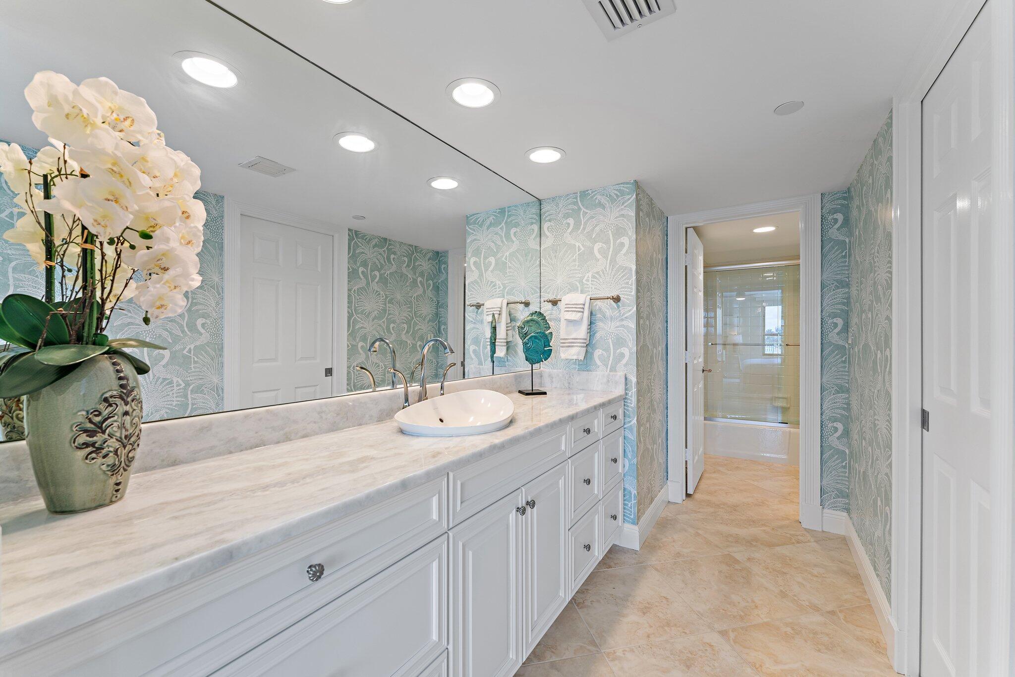 19670 Beach #B303, Jupiter FL 33469