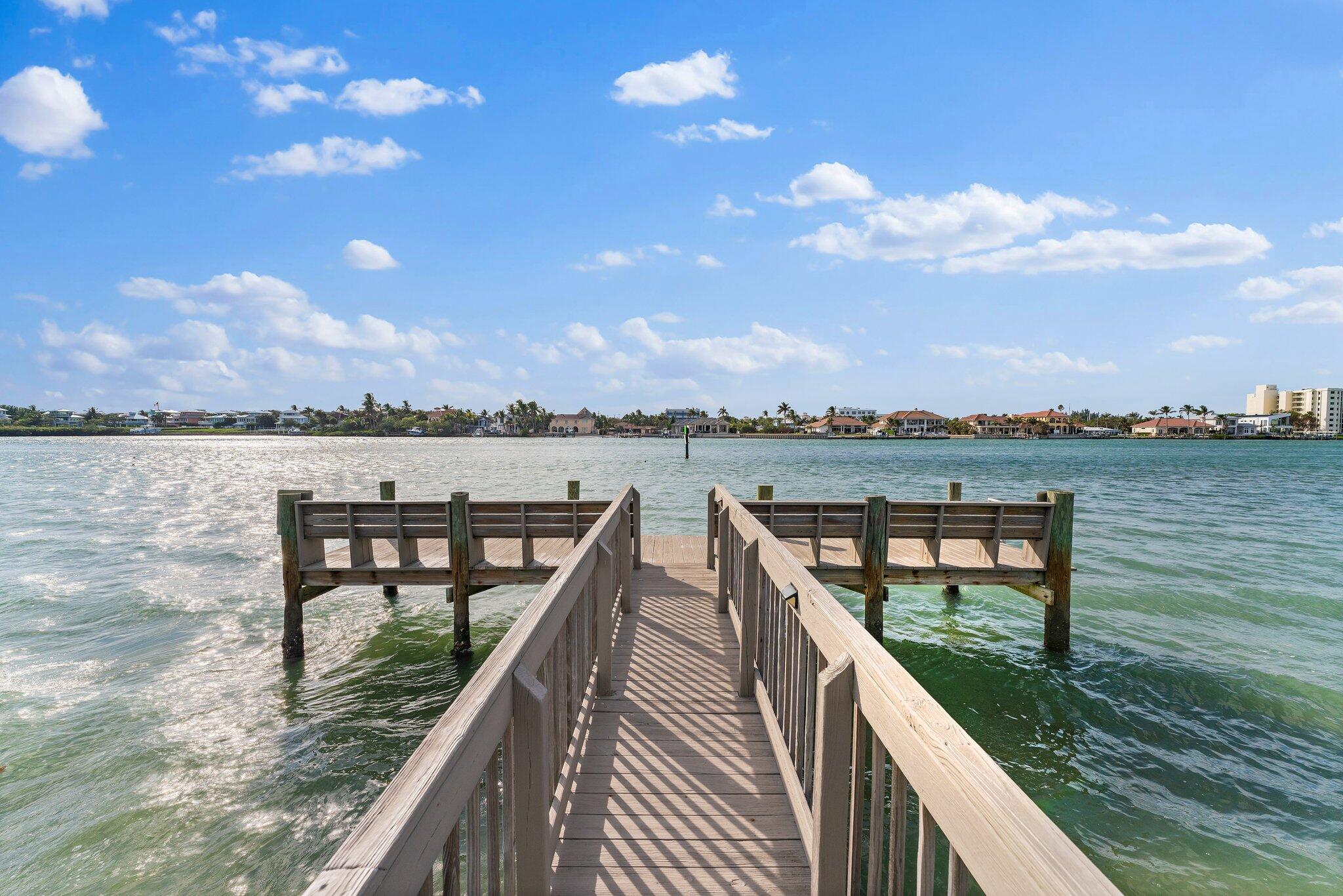 19670 Beach #B303, Jupiter FL 33469