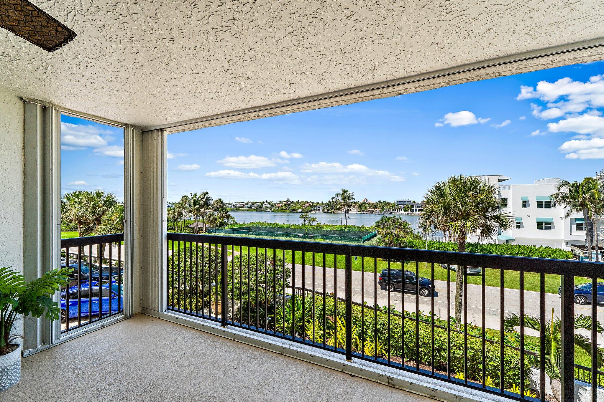19670 Beach #B303, Jupiter FL 33469