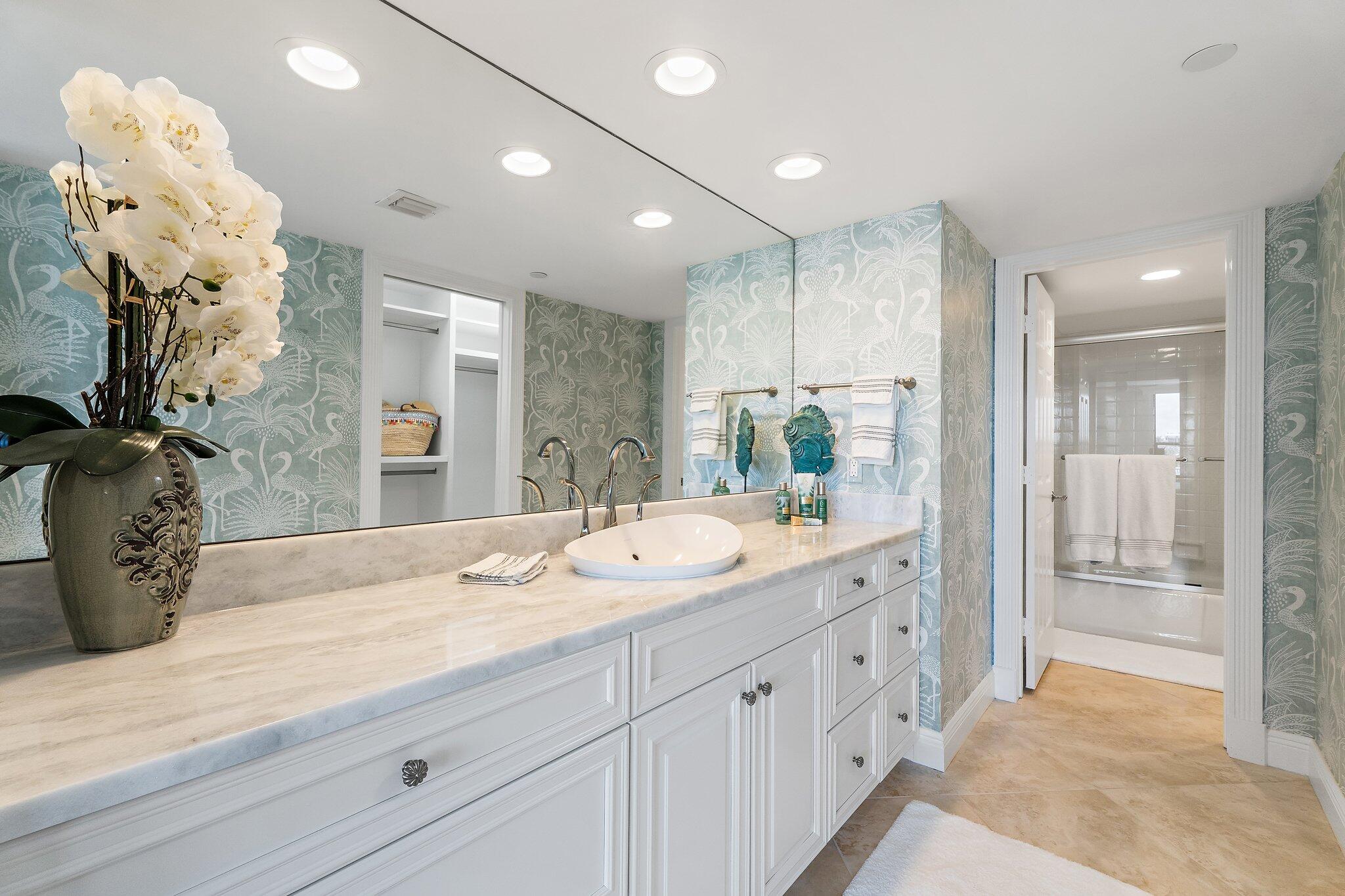 19670 Beach #B303, Jupiter FL 33469