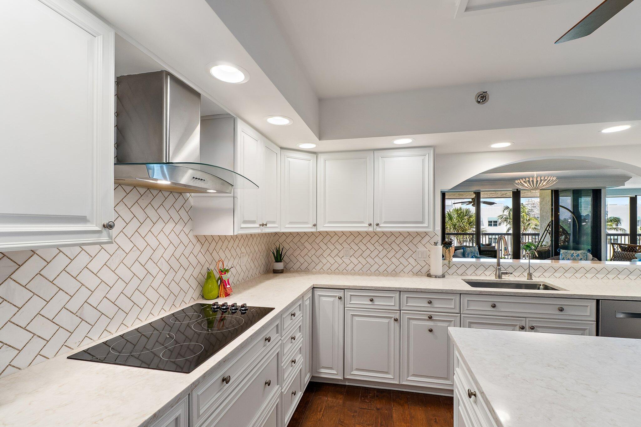 19670 Beach #B303, Jupiter FL 33469
