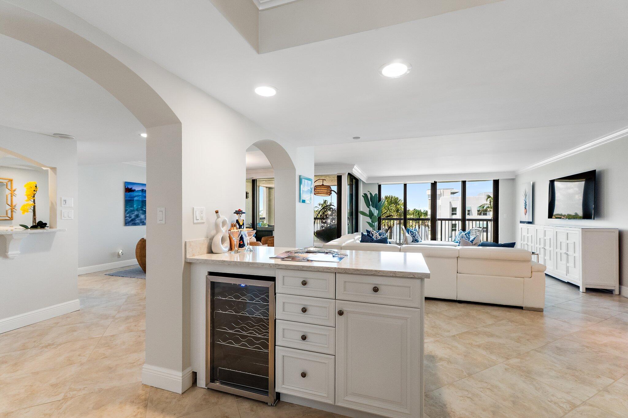 19670 Beach #B303, Jupiter FL 33469