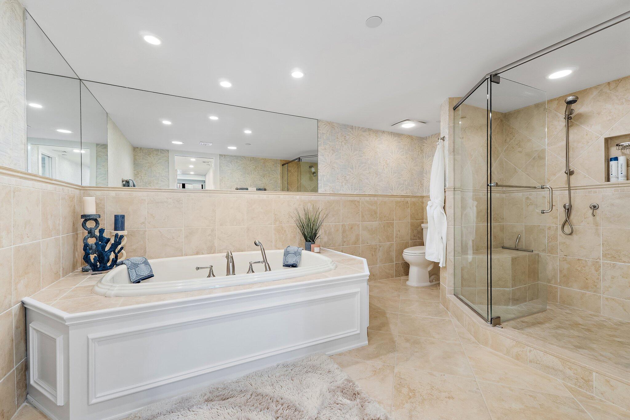 19670 Beach #B303, Jupiter FL 33469