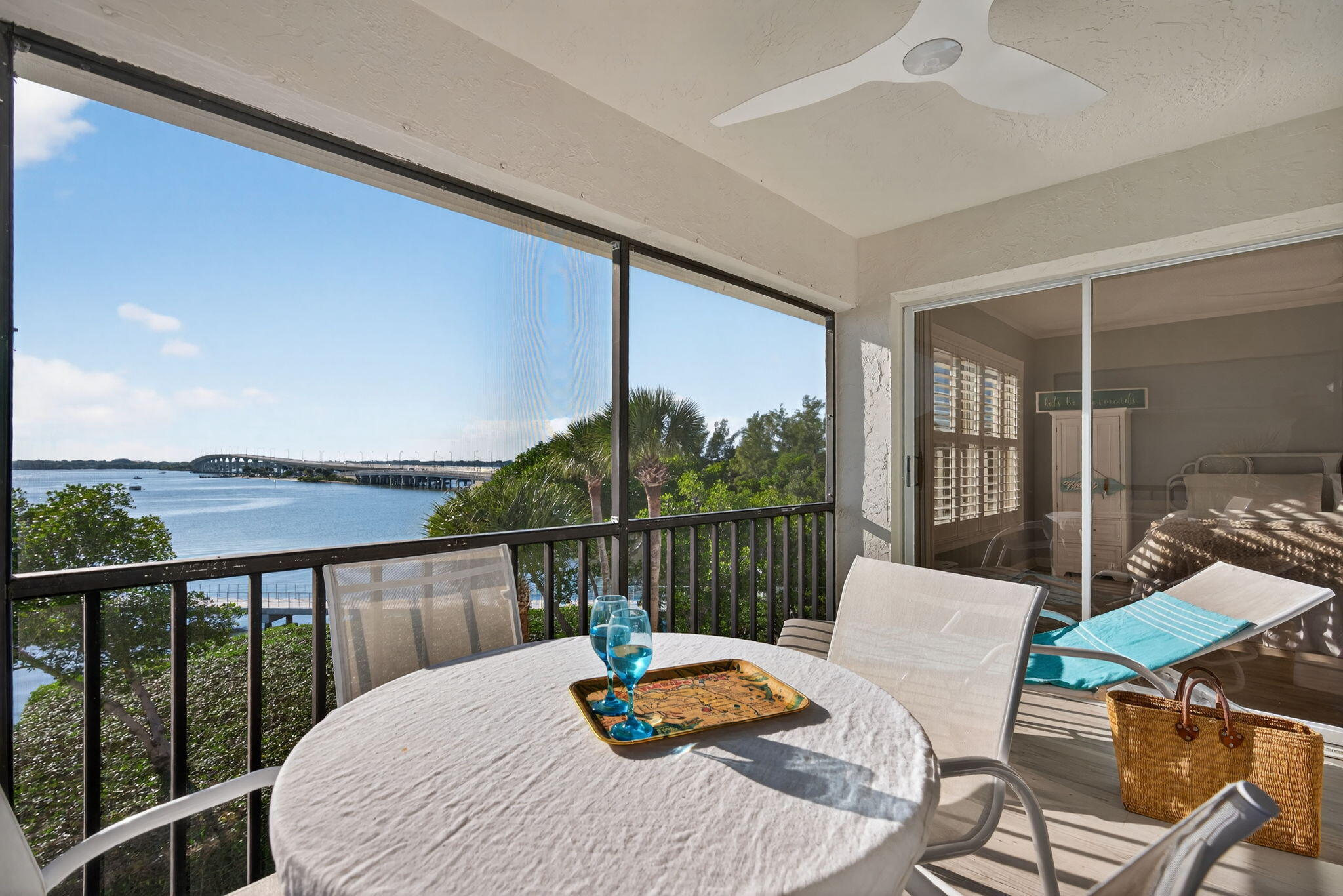 390 NE Edgewater #403, Stuart FL 34996
