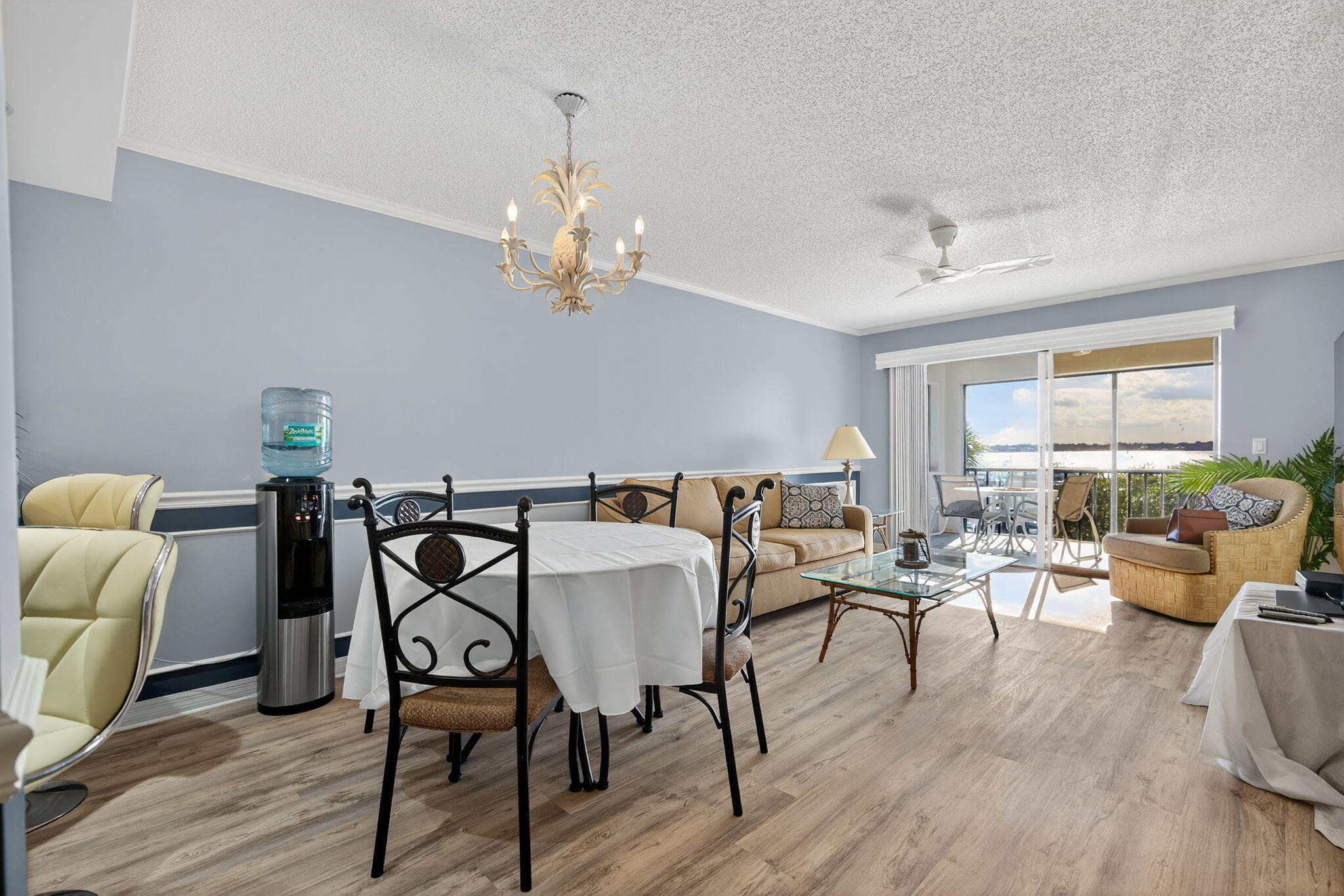 390 NE Edgewater #403, Stuart FL 34996