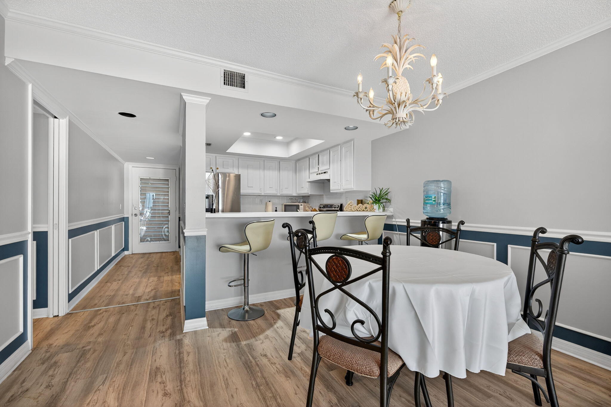 390 NE Edgewater #403, Stuart FL 34996
