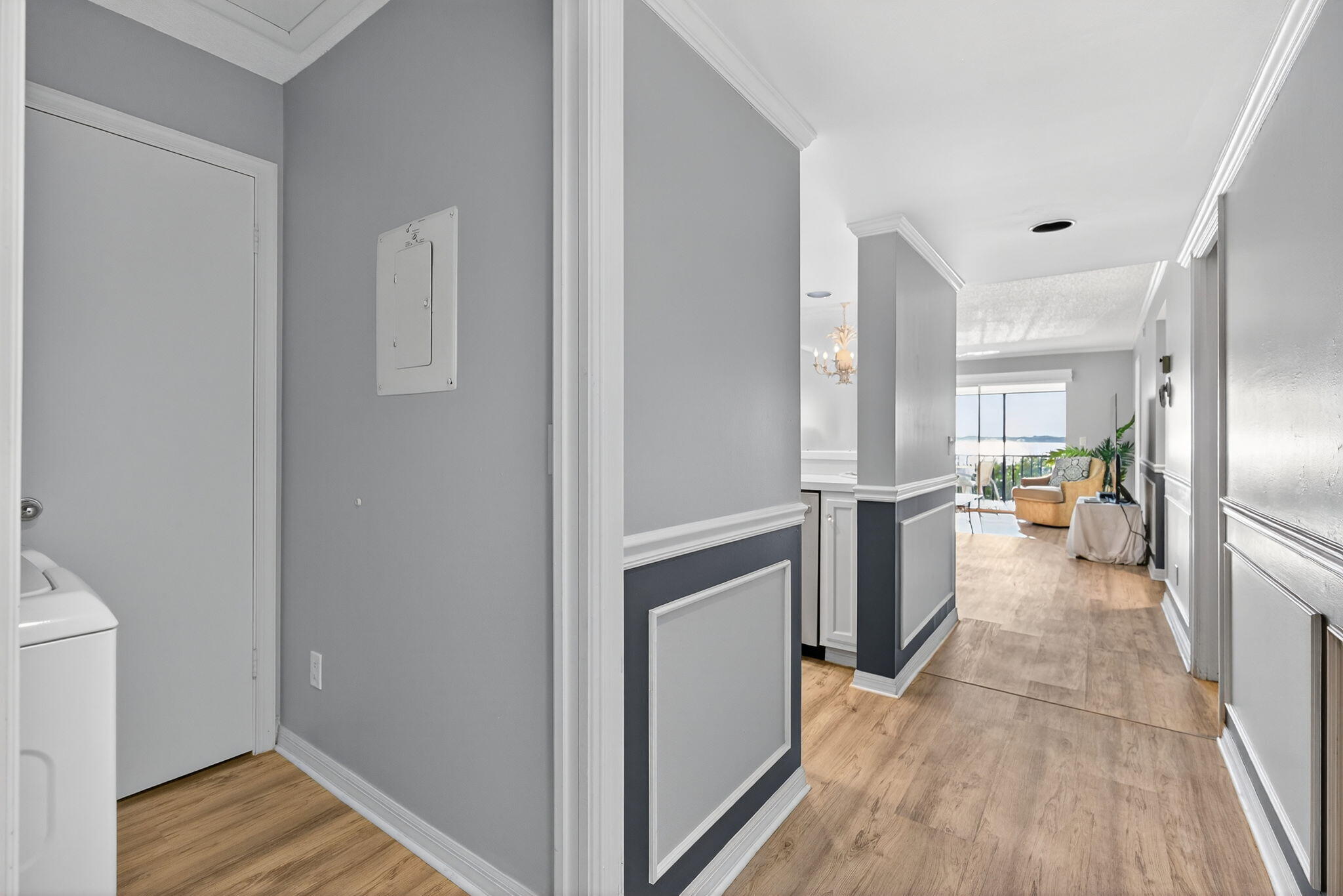 390 NE Edgewater #403, Stuart FL 34996