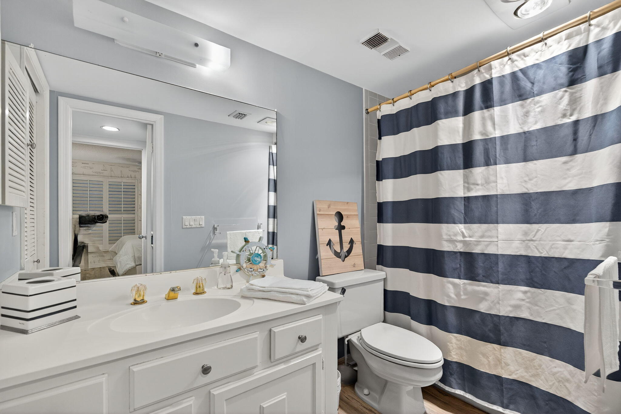390 NE Edgewater #403, Stuart FL 34996