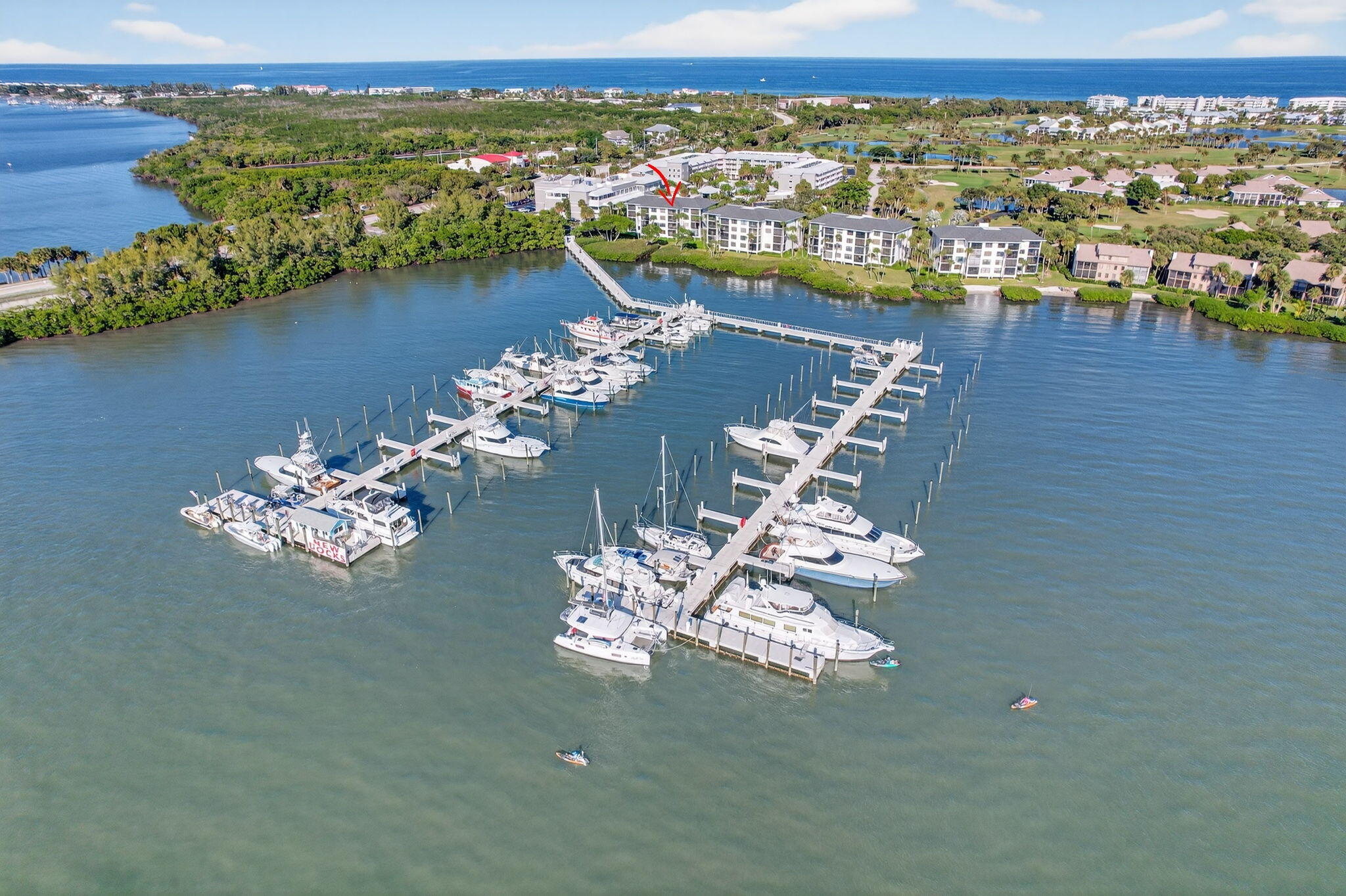 390 NE Edgewater #403, Stuart FL 34996