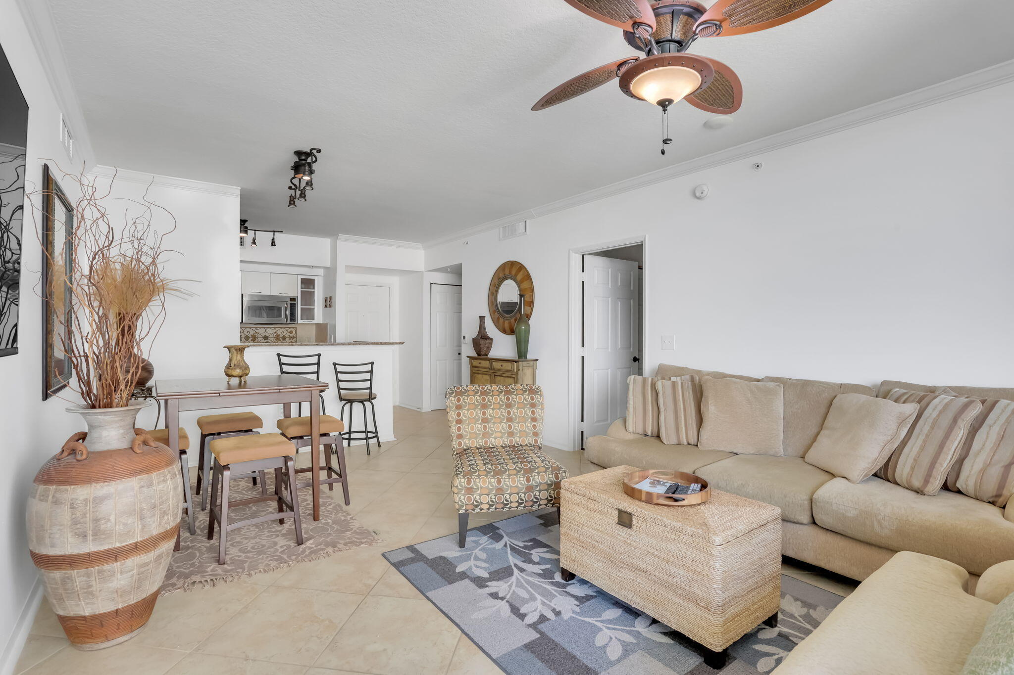 625 Casa Loma #1103, Boynton Beach FL 33435