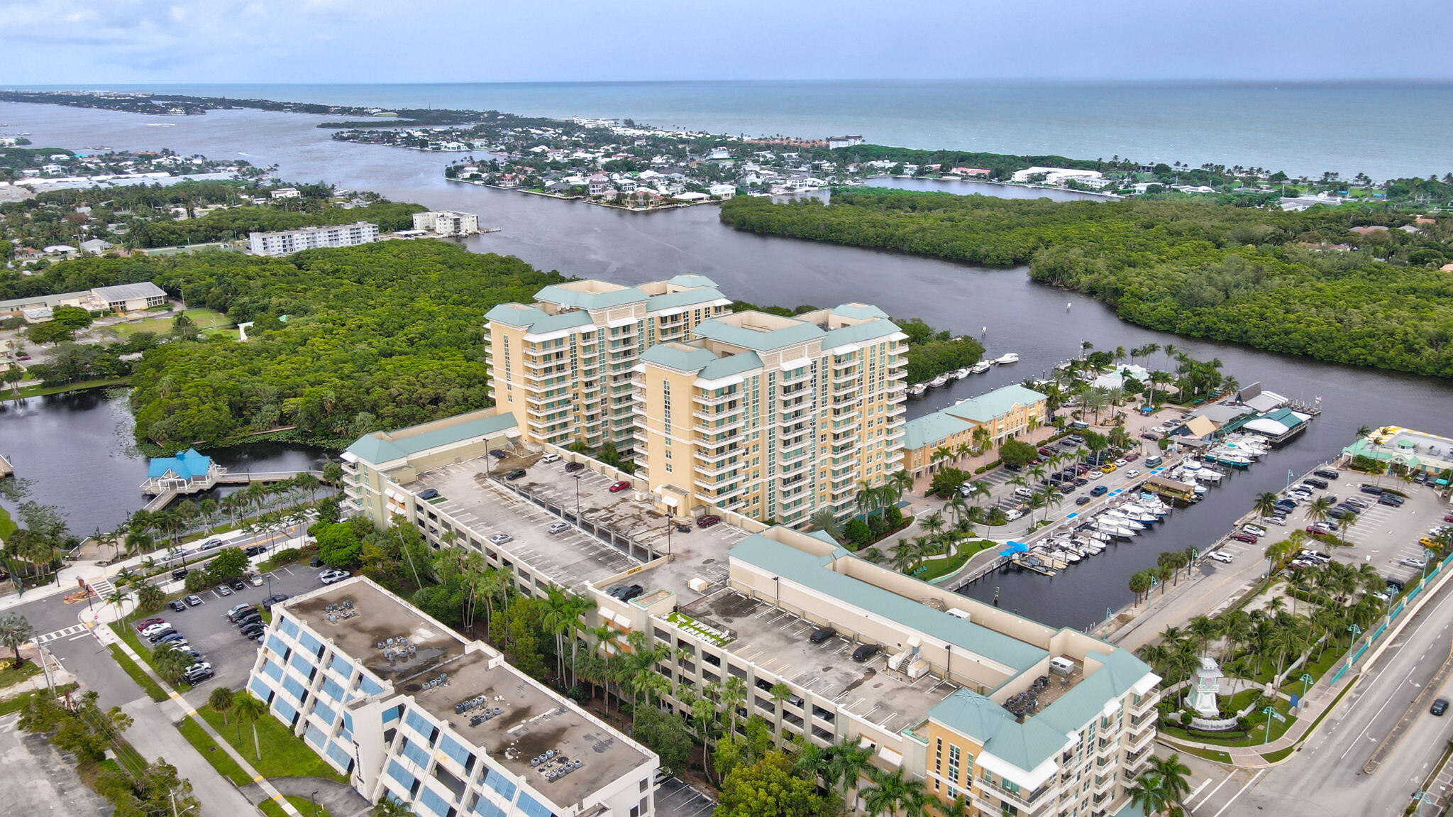 625 Casa Loma #1103, Boynton Beach FL 33435