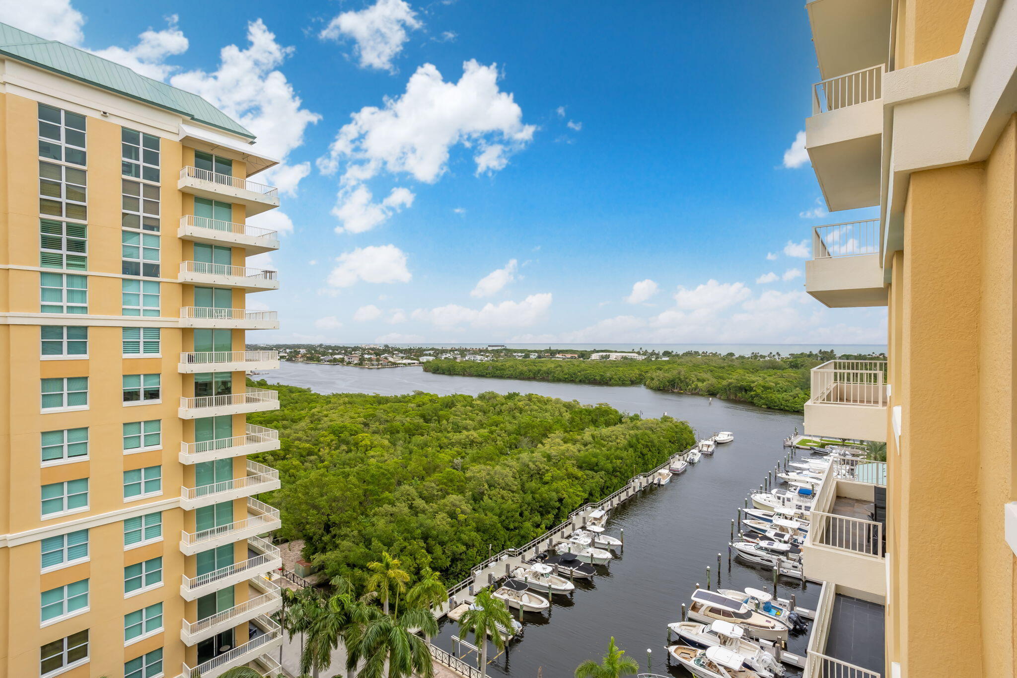 625 Casa Loma #1103, Boynton Beach FL 33435