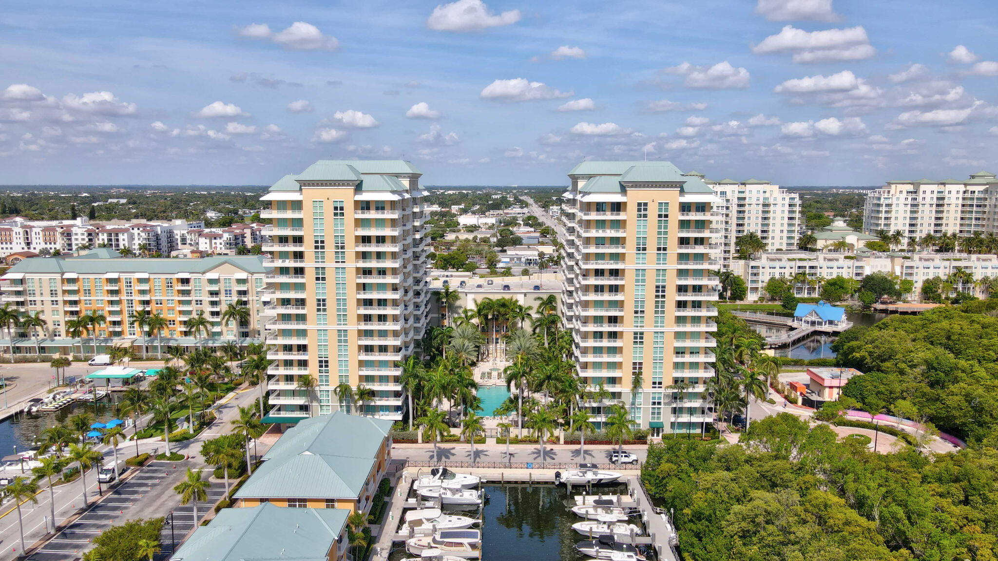 625 Casa Loma #1103, Boynton Beach FL 33435