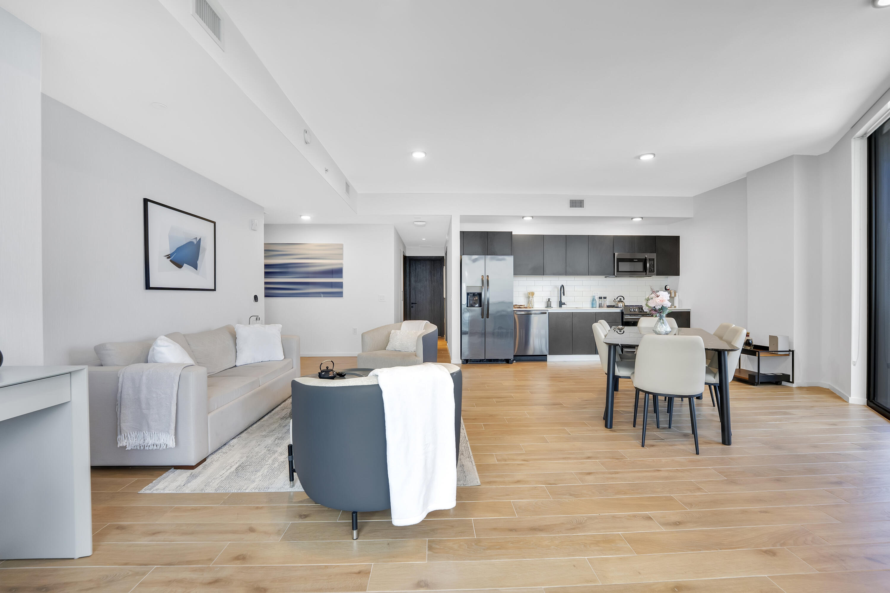 398 NE 5th #3709, Miami FL 33132