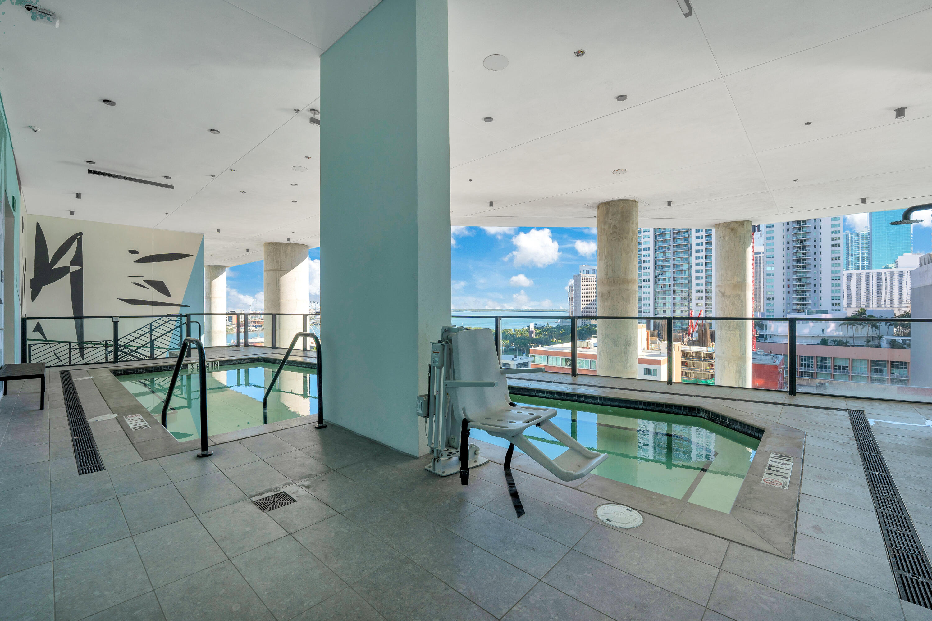 398 NE 5th #3709, Miami FL 33132