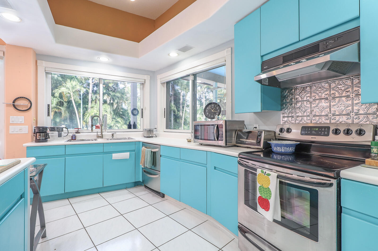 6599 140th, Palm Beach Gardens FL 33418