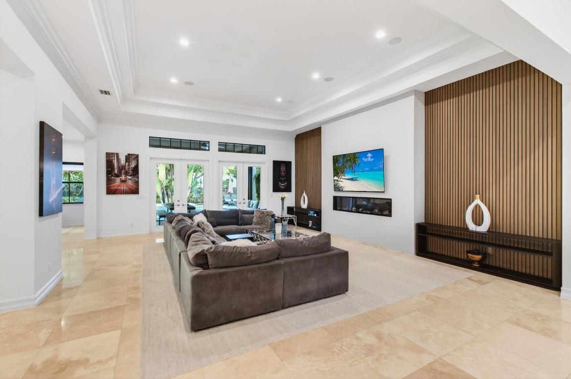 17662 Cadena, Boca Raton FL 33496