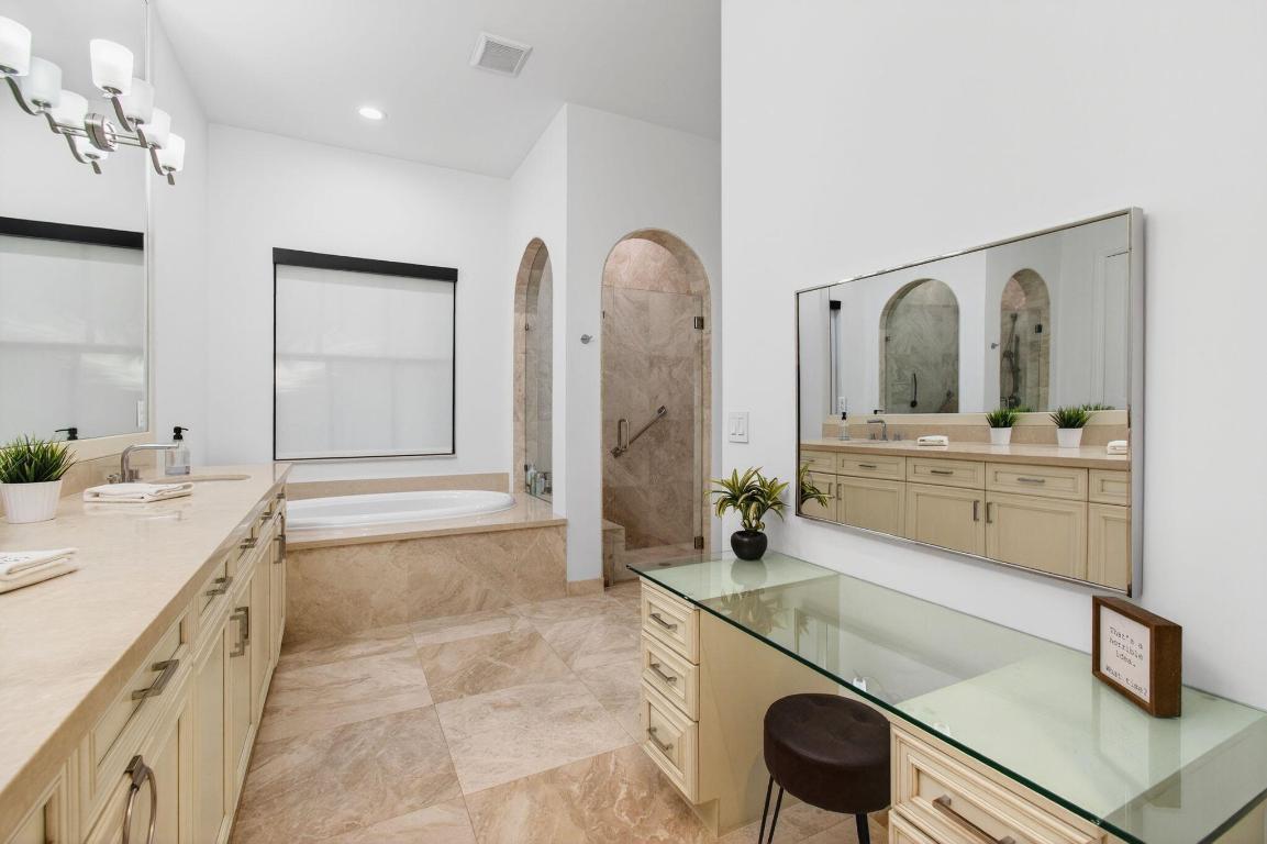 17662 Cadena, Boca Raton FL 33496