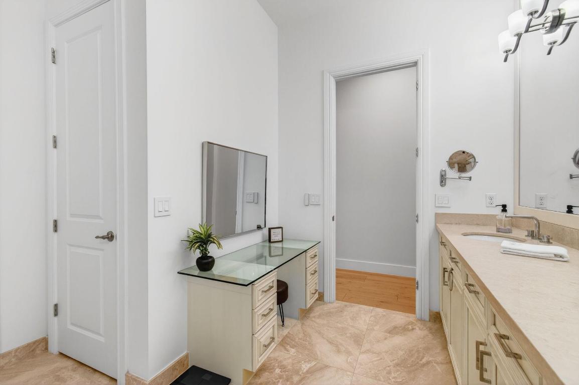 17662 Cadena, Boca Raton FL 33496