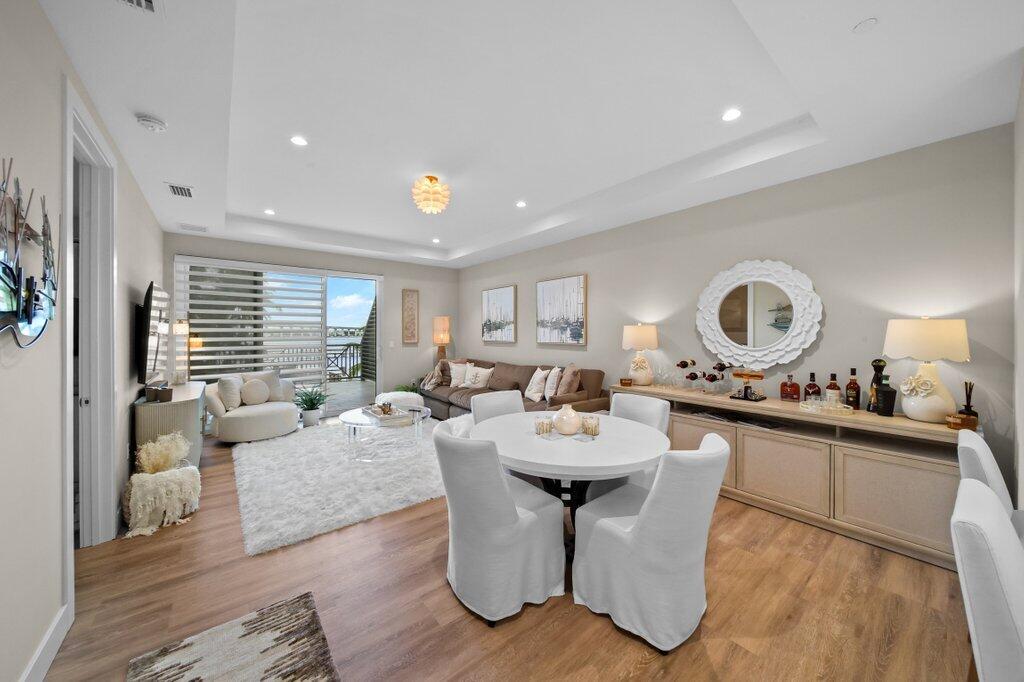 41 SW Seminole #205, Stuart FL 34994