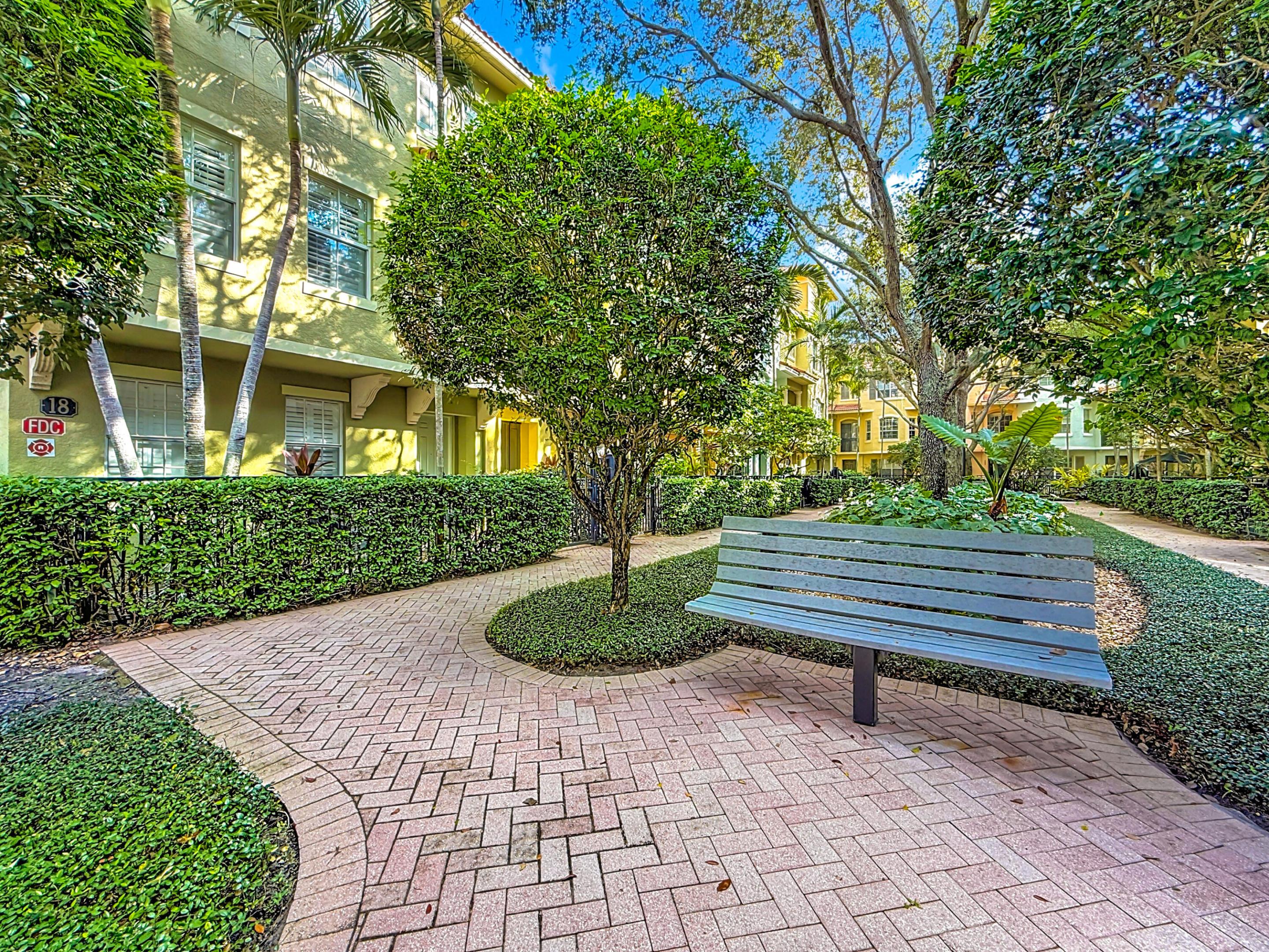2724 Ravella, Palm Beach Gardens FL 33410