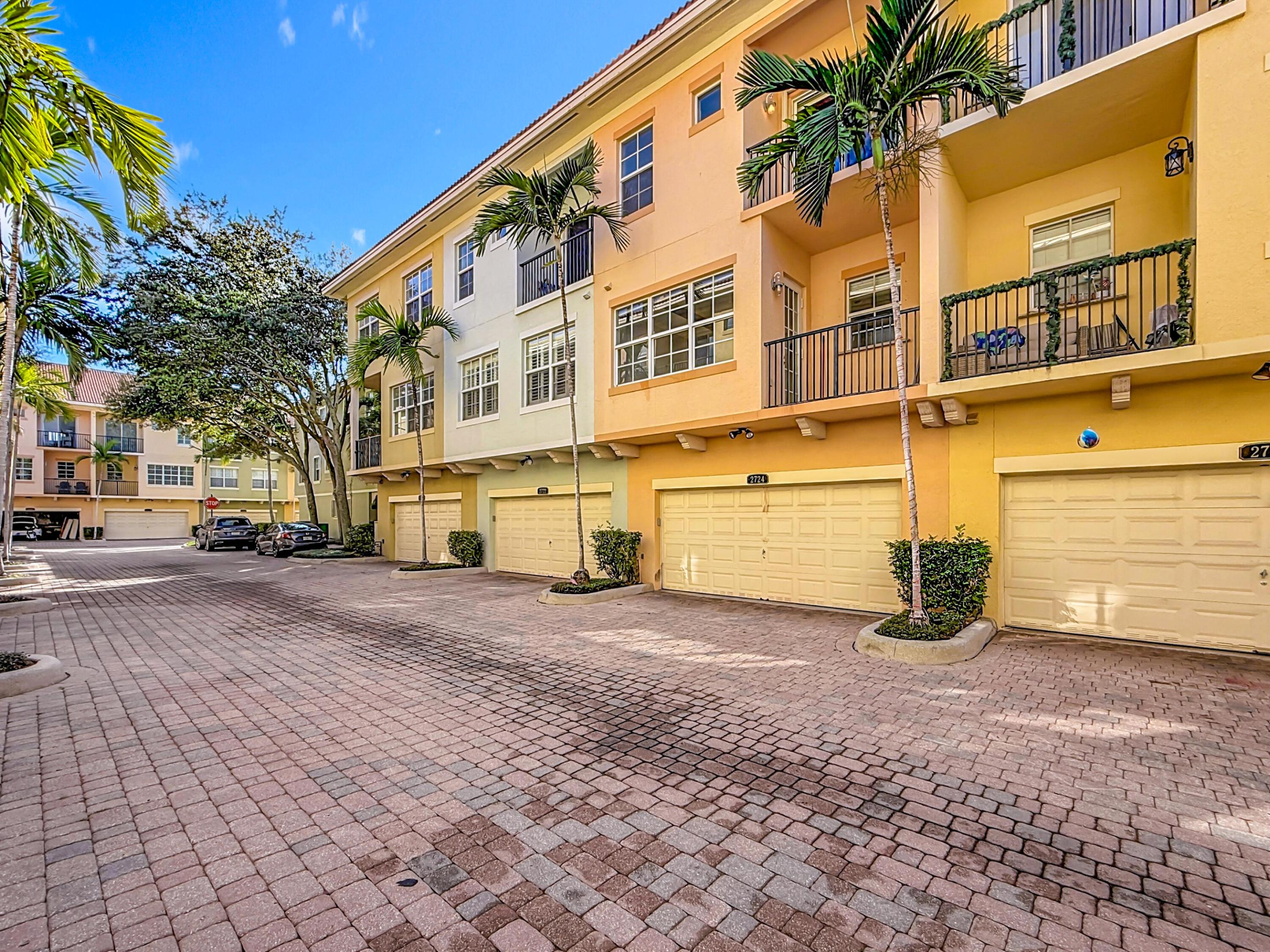 2724 Ravella, Palm Beach Gardens FL 33410